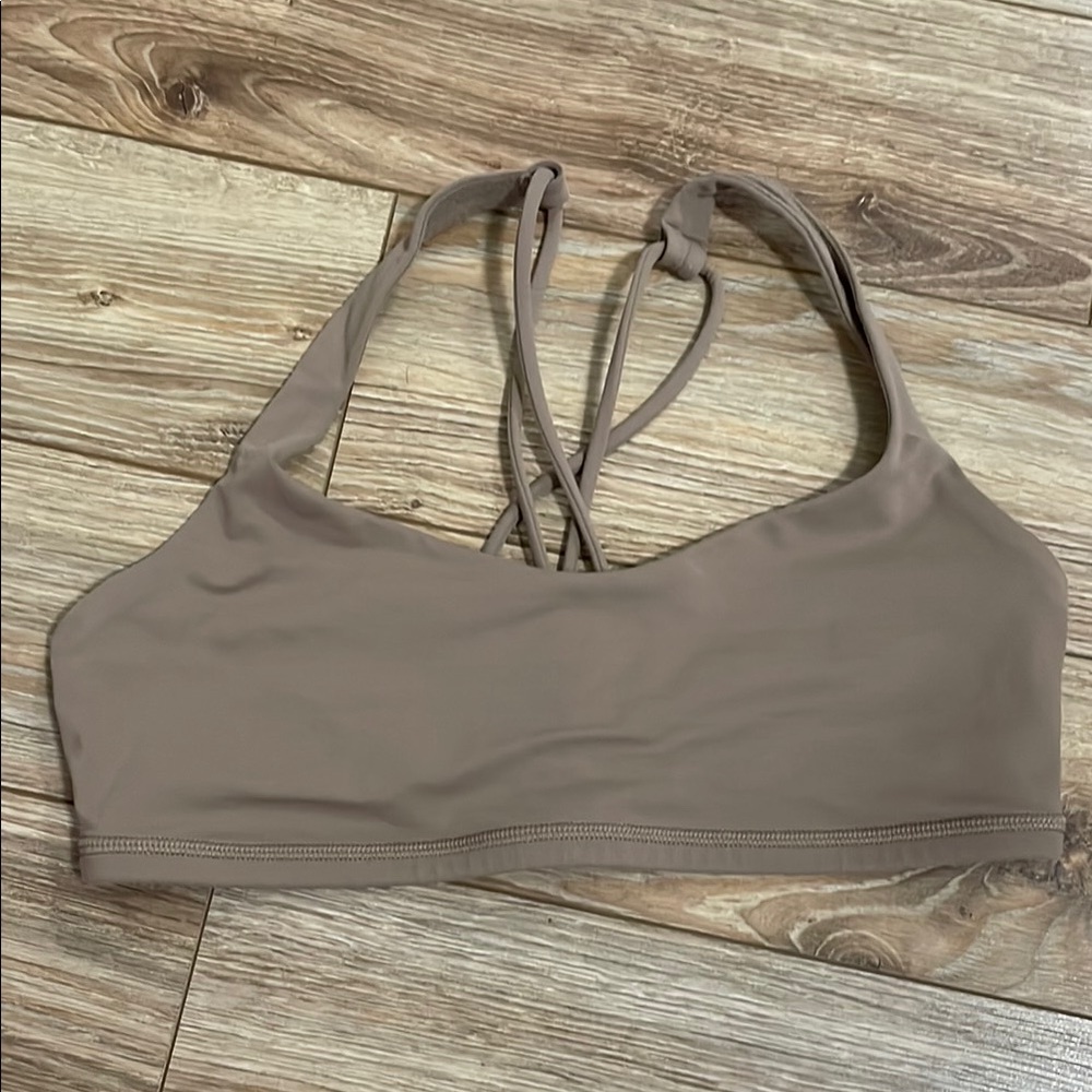 Lululemon Free to Be Bra